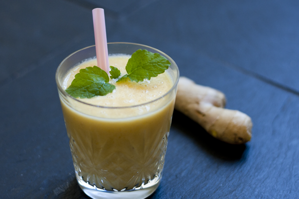 Smoothie mango och banan och Litomove nyponpulver